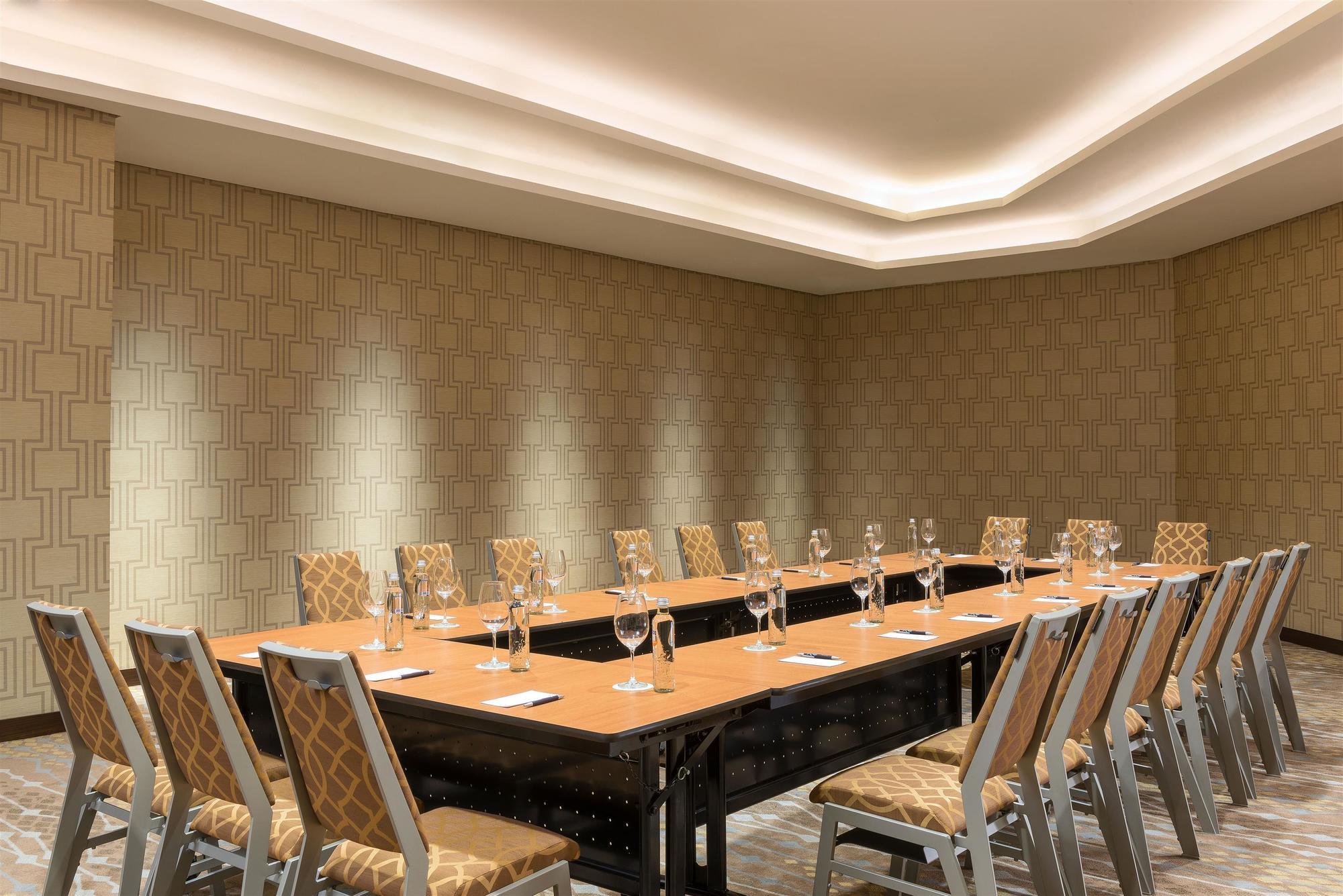 Sheraton Reserva Do Paiva กาโป เด ซันโตอากอสตีโญ ภายนอก รูปภาพ Meeting room