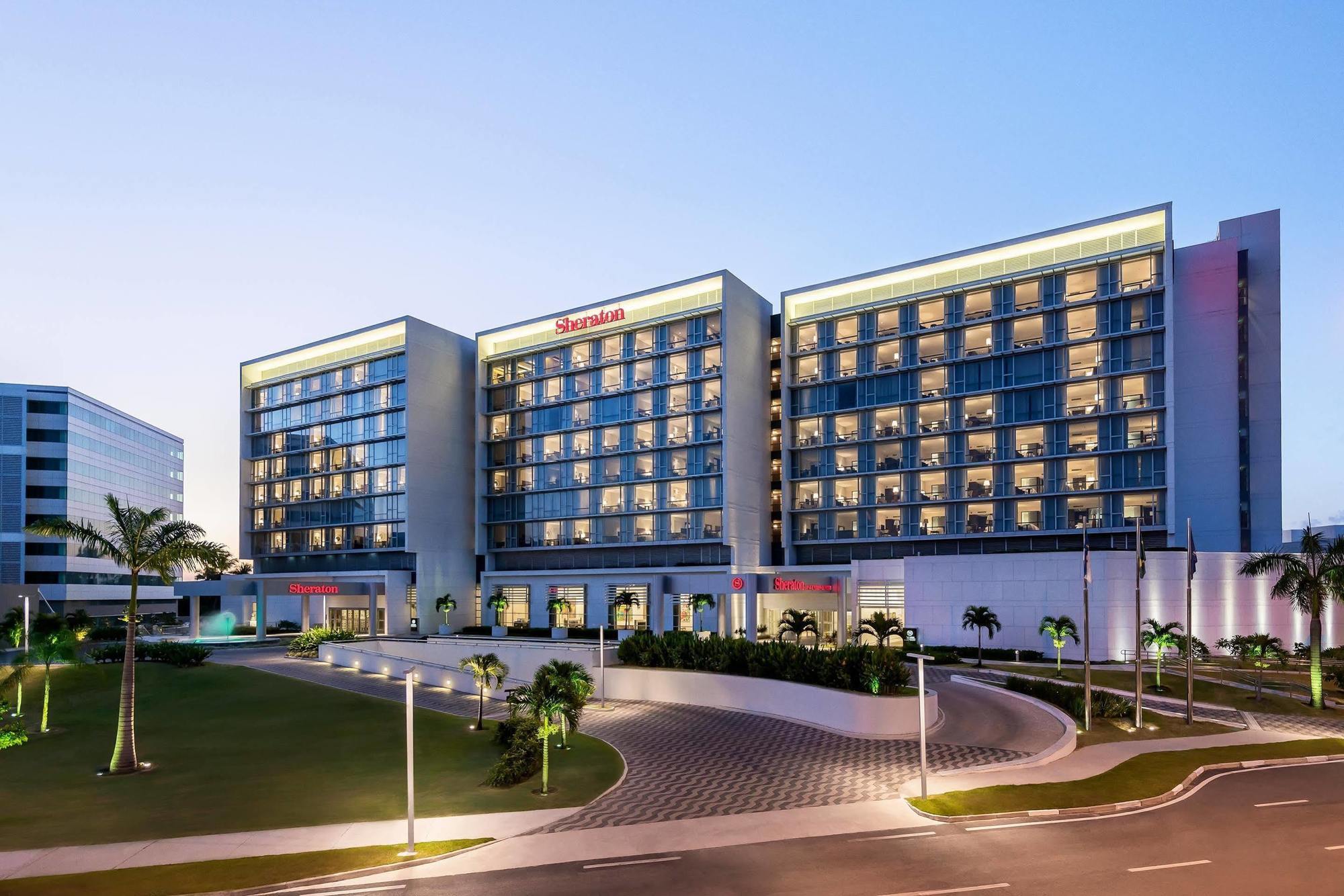 Sheraton Reserva Do Paiva กาโป เด ซันโตอากอสตีโญ ภายนอก รูปภาพ Westin The Pearl, Doha